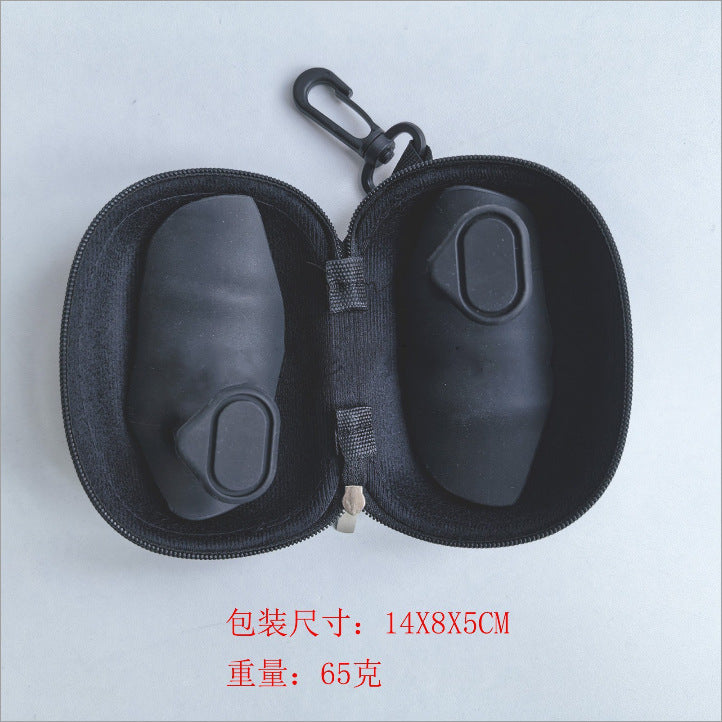 XceedGrips™ 握りの弱点を克服し、全力を解き放て。